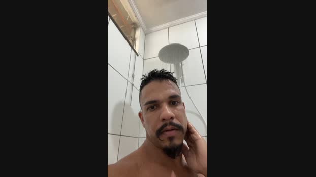 AlexParrudo 10-06-2024 Recorded Video kissing