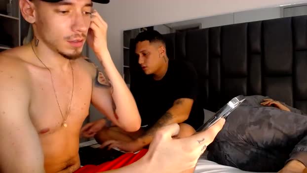 Fratstraights 08-07-2024 Recorded Video striptease