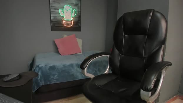 Leo_jonesss 27-07-2024 Recorded Video orgasm