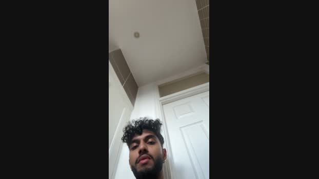 vyali321 07-08-2024 Recorded Video fingers