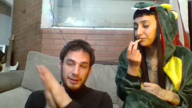julijuli123_Por 10-08-2024 Recorded Video yummy
