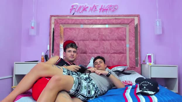 COUPLE_YOUNGSEX 19-09-2024 Recorded Video legs