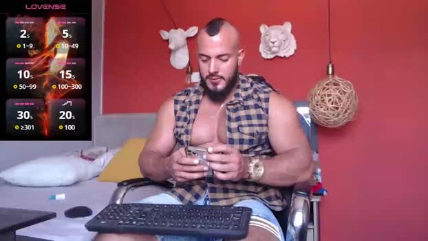 karymmusclets19 29-09-2024 Recorded Video kissing
