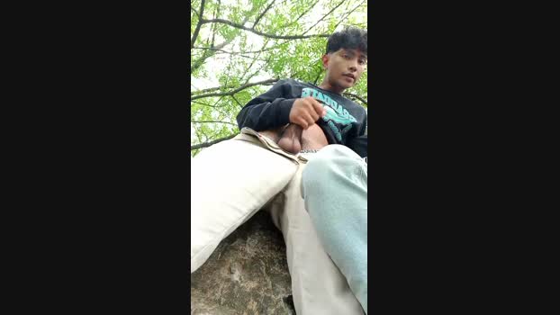 _Ottis_ 04-10-2024 Recorded Video fingers