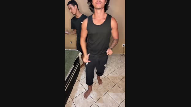 MeninoLobo_ 10-10-2024 Recorded Video lick