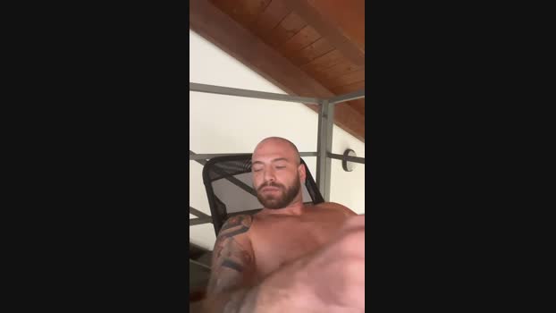 Clatoro_90 13-10-2024 Recorded Video fingers