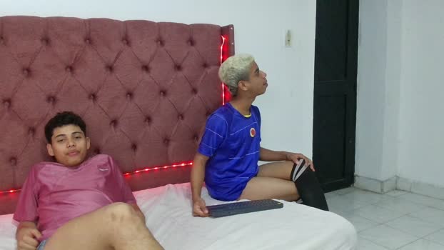 boys_hotparty 17-10-2024 Recorded Video spank