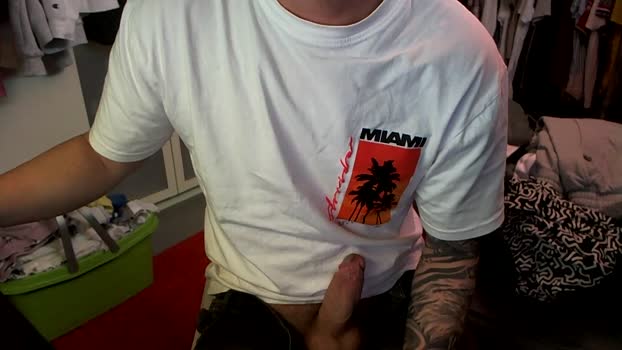 young_slut 29-10-2024 Recorded Video hard