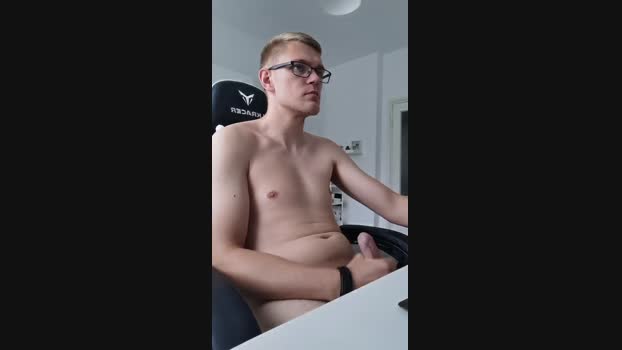 Aleex325 02-11-2024 Recorded Video suckshow