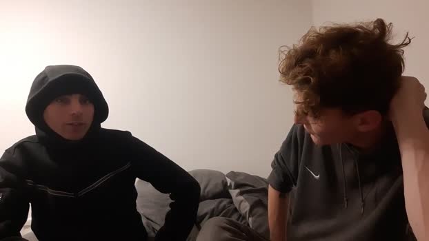 maxyboy651 03-11-2024 Recorded Video kiss