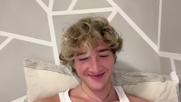 Estboy_ 11-11-2024 Recorded Video sexykitty