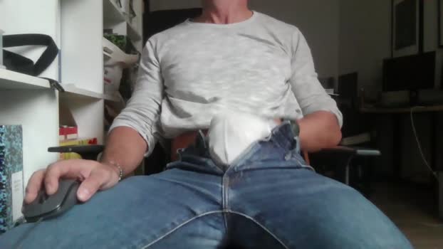max51477 13-11-2024 Recorded Video fingers