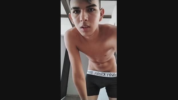 athleticboy20 19-11-2024 Recorded Video prettyface