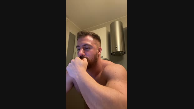 Bigwhitebull 13-12-2024 Recorded Video kiss