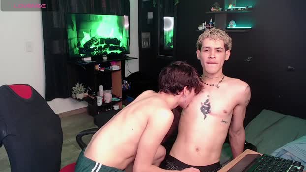 venezuelanguys 06-01-2025 Recorded Video beautiful