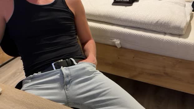 Calvinko1 16-01-2025 Recorded Video kissing