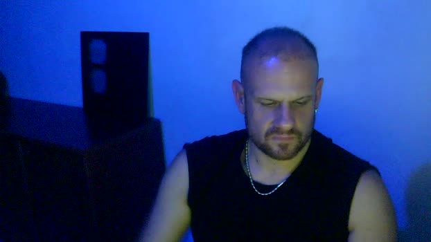 Policeman1982 22-01-2025 Recorded Video sexybody