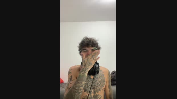 Jasperzzz4e20 26-01-2025 Recorded Video kiss