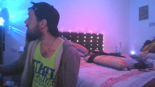 marcoypolo32 02-02-2025 Recorded Video handsome