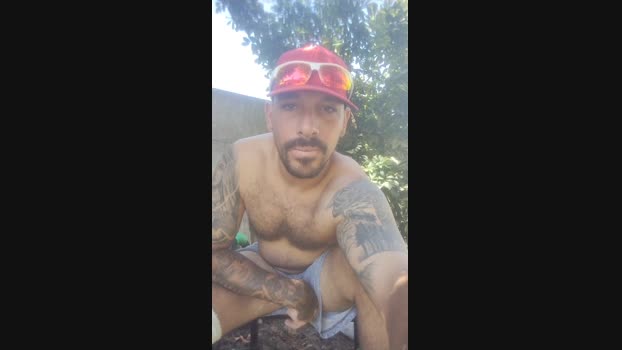 La_parka22 07-02-2025 Recorded Video legs