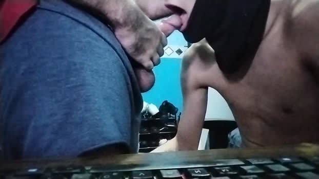 Tylertrevor19 16-02-2025 Recorded Video kissing