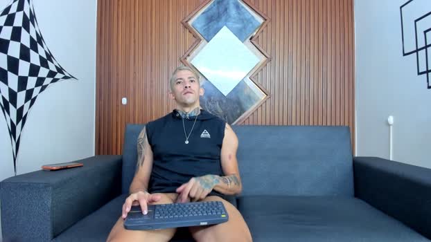 boyslatinhot5 04-03-2025 Recorded Video strip