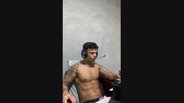 Gust027 05-03-2025 Recorded Video sex