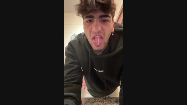 Jovencitobcn21 14-03-2025 Recorded Video toy