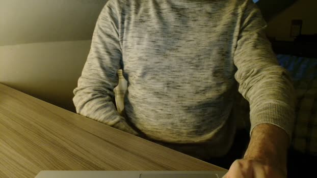 uniking 18-03-2025 Recorded Video legs