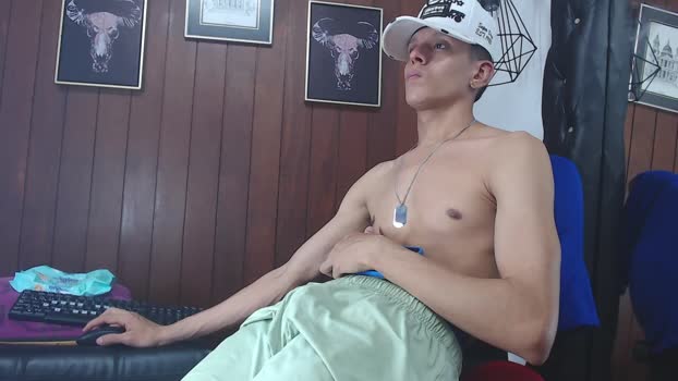 GaboReyes 03-04-2025 Recorded Video kiss