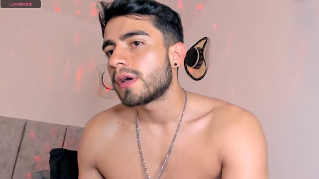 aydan_hw 04-04-2025 Recorded Video kiss