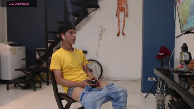 hardsexlove08 06-04-2025 Recorded Video bigtoys