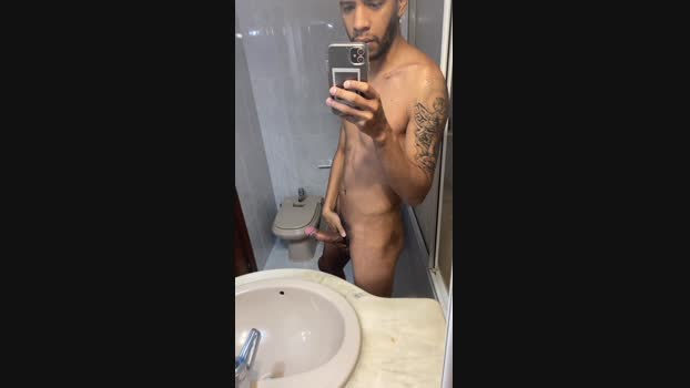 21MauricioL 07-04-2025 Recorded Video handsome