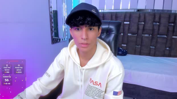 LouiRouse 08-04-2025 Recorded Video prettyface