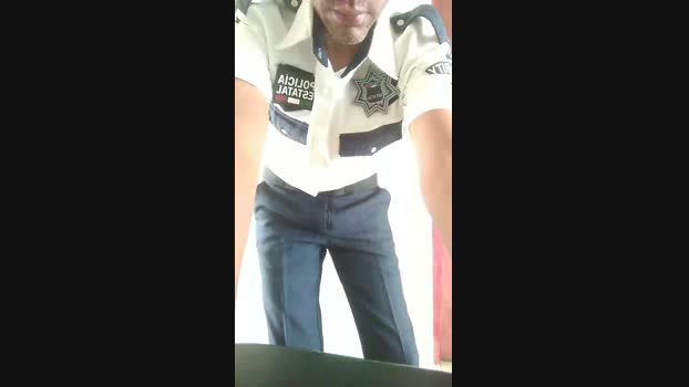POLICIA_UNIFORM 11-04-2025 Recorded Video wank