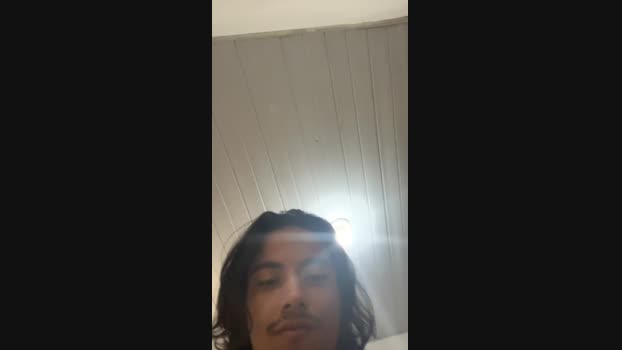 MeninoLobo_ 11-04-2025 Recorded Video lick
