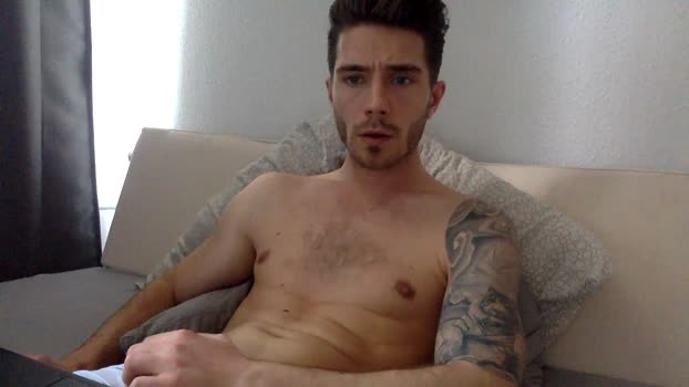 GuyFromNextDoor 15-04-2025 Recorded Video bigcock