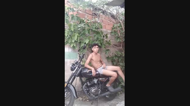 hotboy1955 20-04-2025 Recorded Video horny