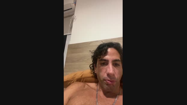 apoloarg_hot 24-04-2025 Recorded Video Topless