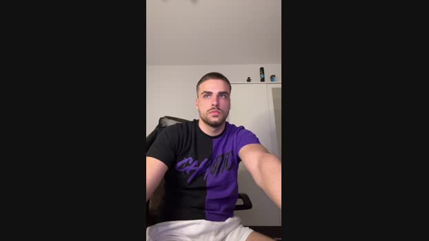 ThorOdinson03 30-04-2025 Recorded Video Topless