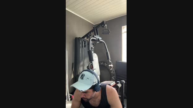 dico91 08-05-2025 Recorded Video kiss