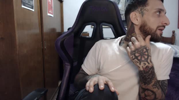 xHipsterx 12-05-2025 Recorded Video kissing