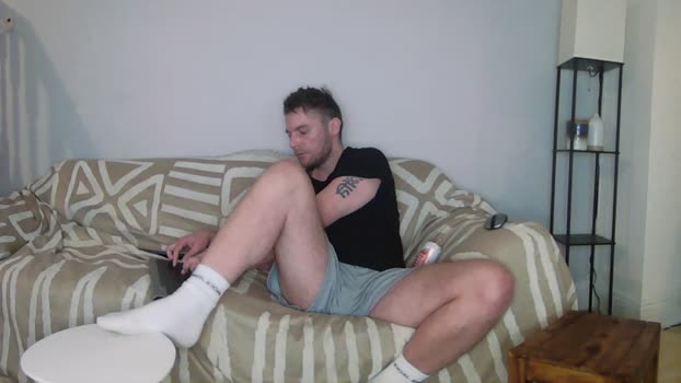 englishladxxx 17-05-2025 Recorded Video kissing