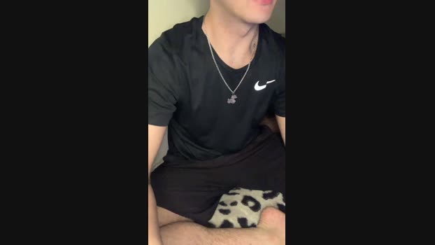 hung_twink20cm 19-05-2025 Recorded Video big