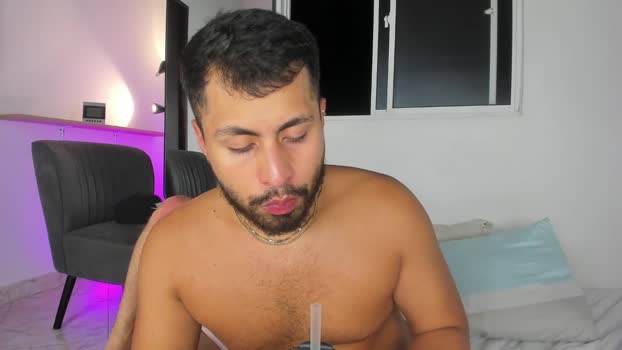 los_Juanes 26-05-2025 Recorded Video twink