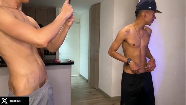zoneboys_ 04-07-2025 Recorded Video sexymale