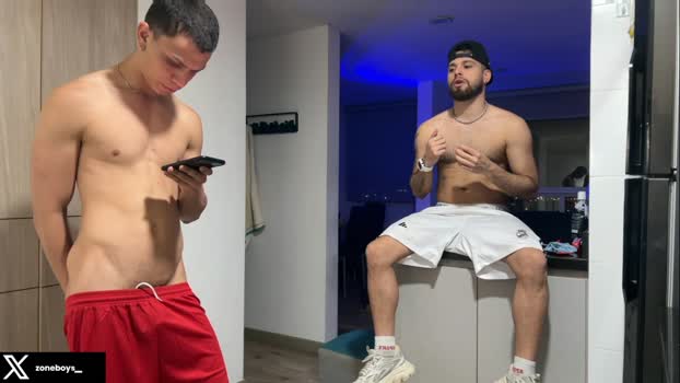 zoneboys_ 12-07-2025 Recorded Video striptease