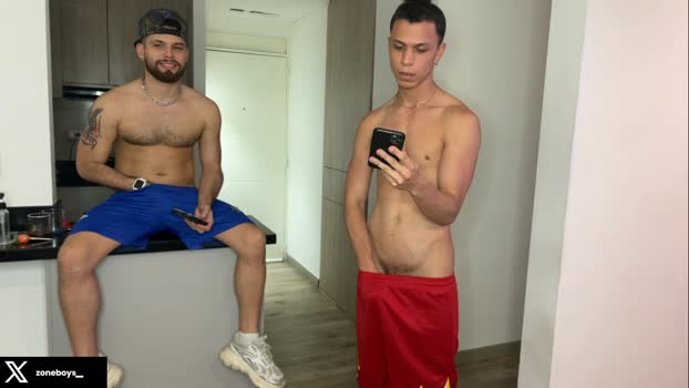 zoneboys_ 13-07-2025 Recorded Video kiss