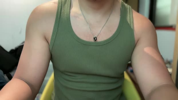 derrick99_sexy4 18-07-2025 Recorded Video blowjob