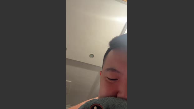 morriser 17-07-2025 Recorded Video kissing